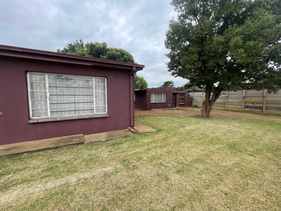 7 Bedroom Property for Sale in Wolmaransstad North West